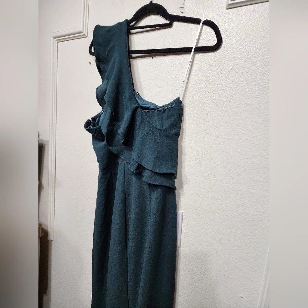 Lulus Grand Beauty Emerald Ruffled One-Shoulder Mermaid Maxi Dress M Wedding